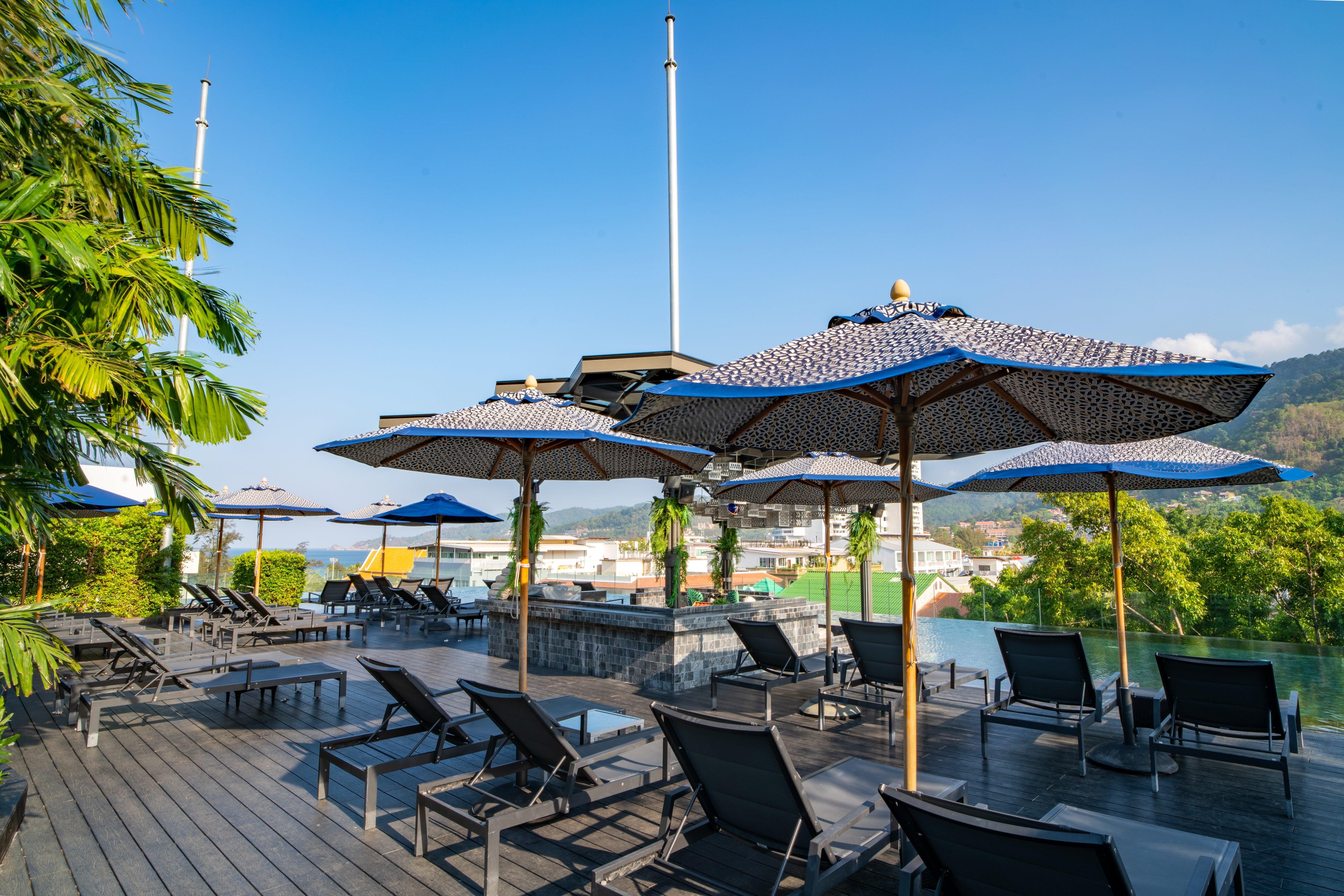 Hotel Indigo Phuket Patong By Ihg Экстерьер фото The pool at the hotel