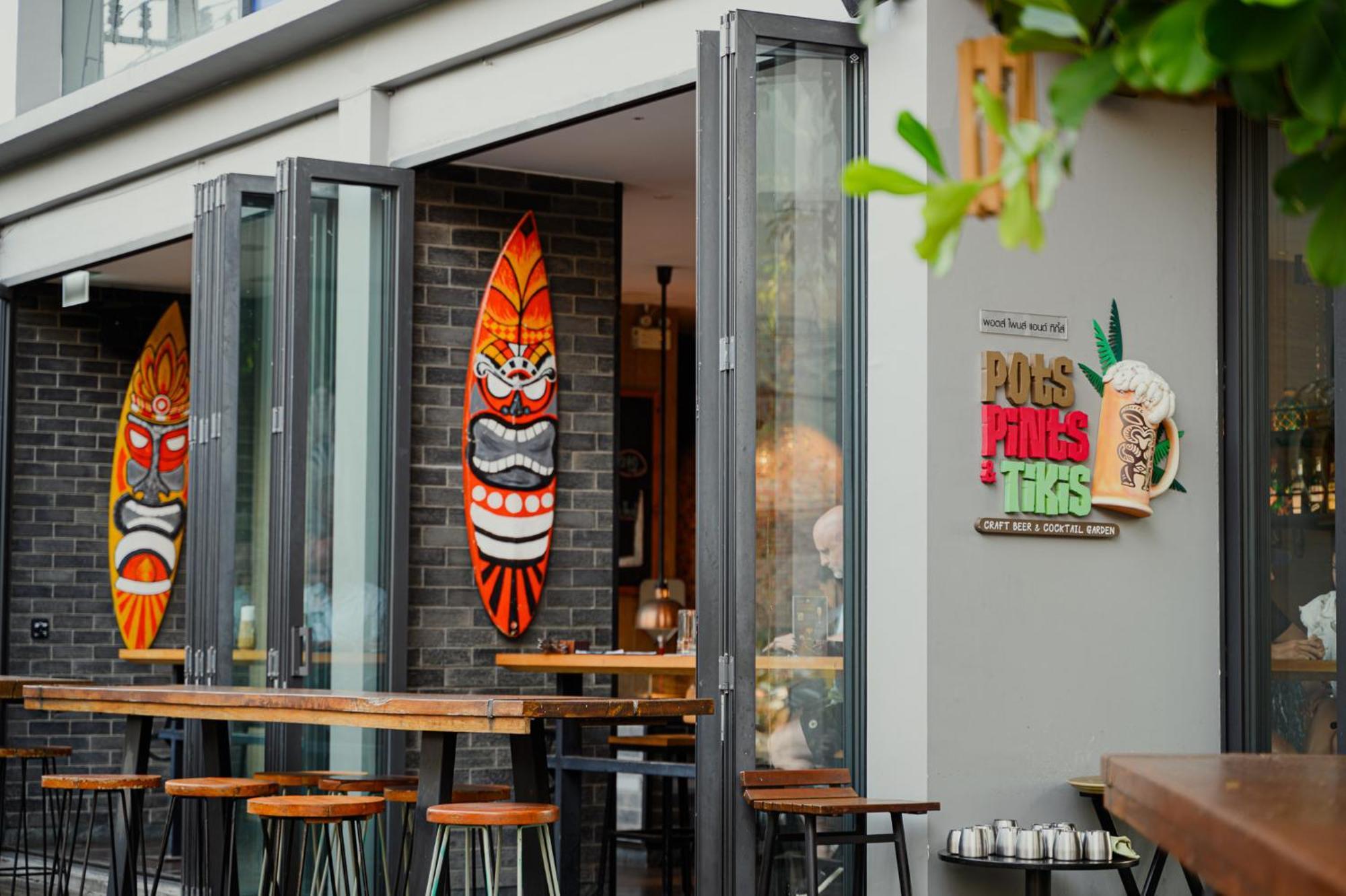 Hotel Indigo Phuket Patong By Ihg Экстерьер фото The exterior of the bar