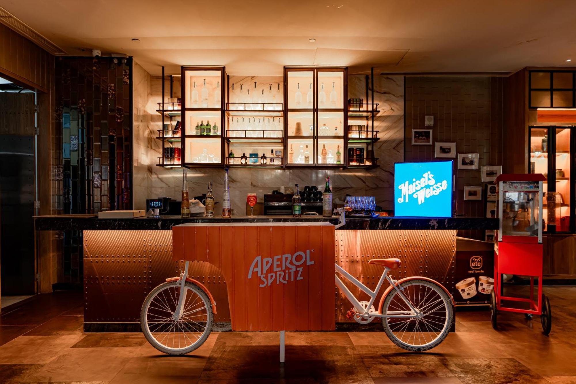 Hotel Indigo Phuket Patong By Ihg Экстерьер фото Bicycle bar